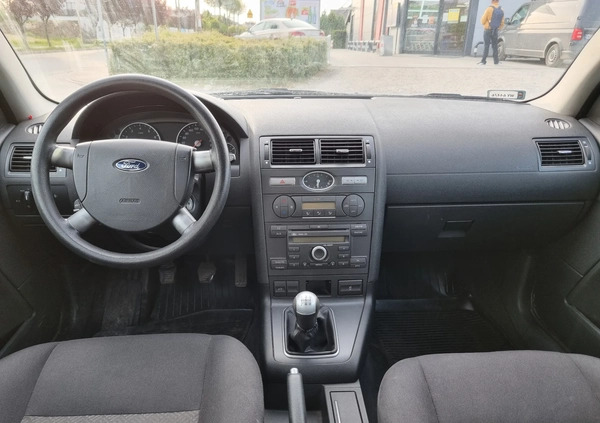 Ford Mondeo cena 4900 przebieg: 133060, rok produkcji 2005 z Limanowa małe 106